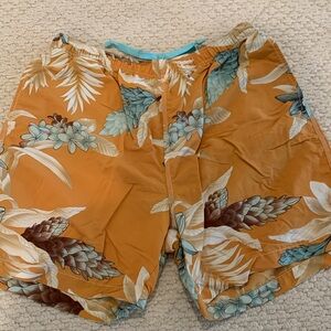Tommy Bahama Relax Swim Trunks. Size L. Great condition.